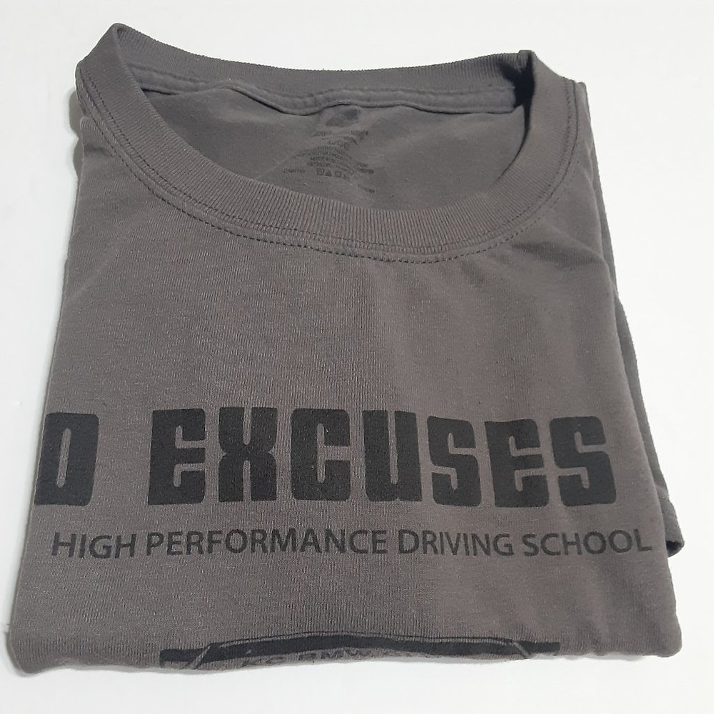 5/$20 2011 Hallett Motor Racing Circuit "No Excuses 4" Men's SS T Shirt L